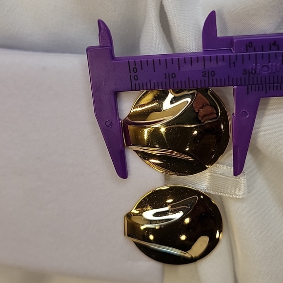 Vintage Gold tone Earrings CLIP-ON Costume Statement Jewelry ✨️ - Picture 10 of 14